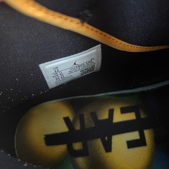 Blue the Great x Jordan 1 mid. - Picture 5 of 7